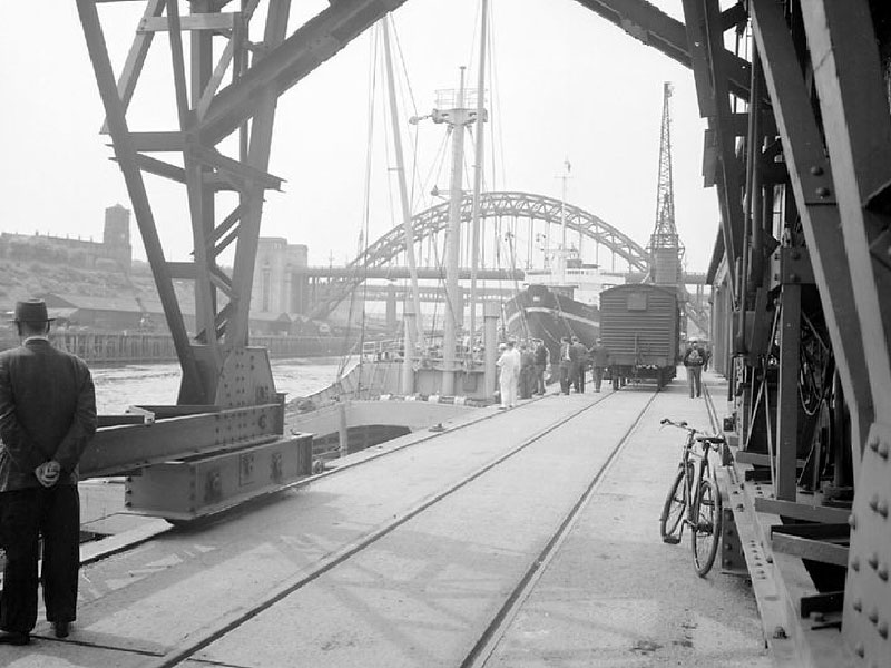 Newcastle Old and New - Old Quayside